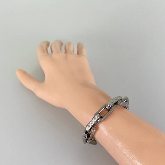 LOUIS VUITTON Chain monogram M00308 Metal Bracelet - Picture 3 of 12
